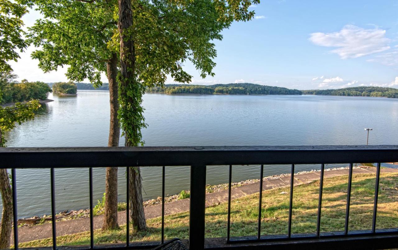 Lake Barkley State Resort Park Cadiz Buitenkant foto