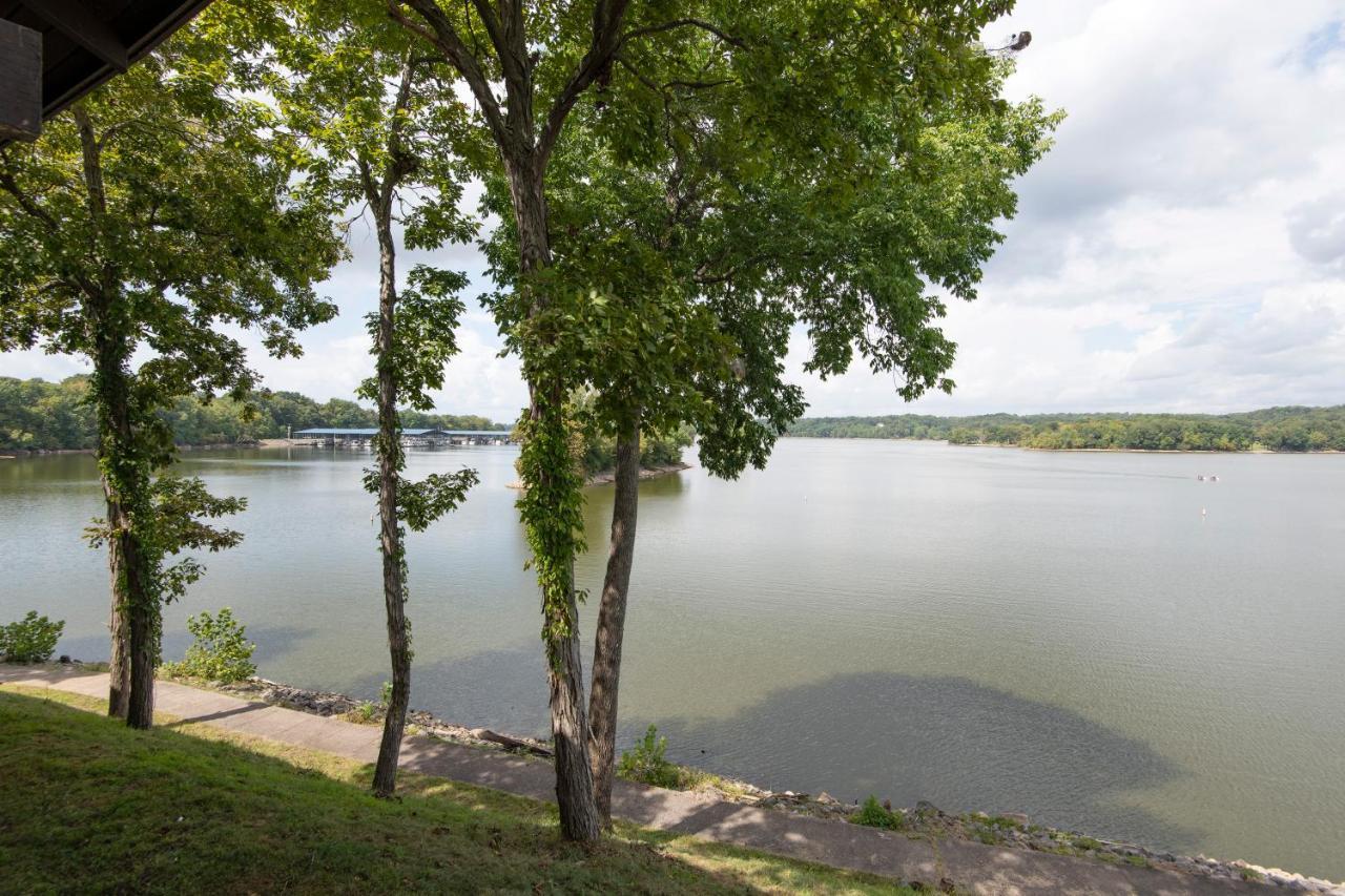 Lake Barkley State Resort Park Cadiz Buitenkant foto