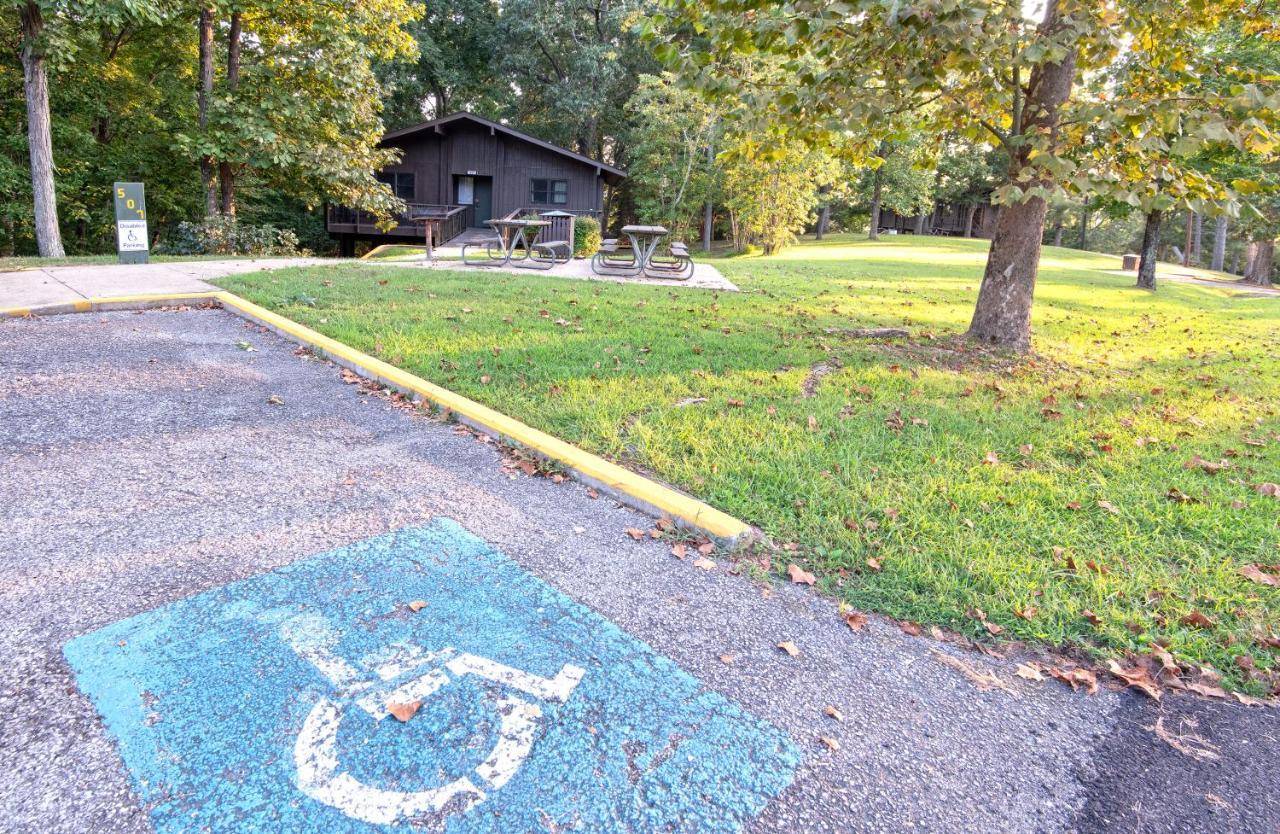 Lake Barkley State Resort Park Cadiz Buitenkant foto