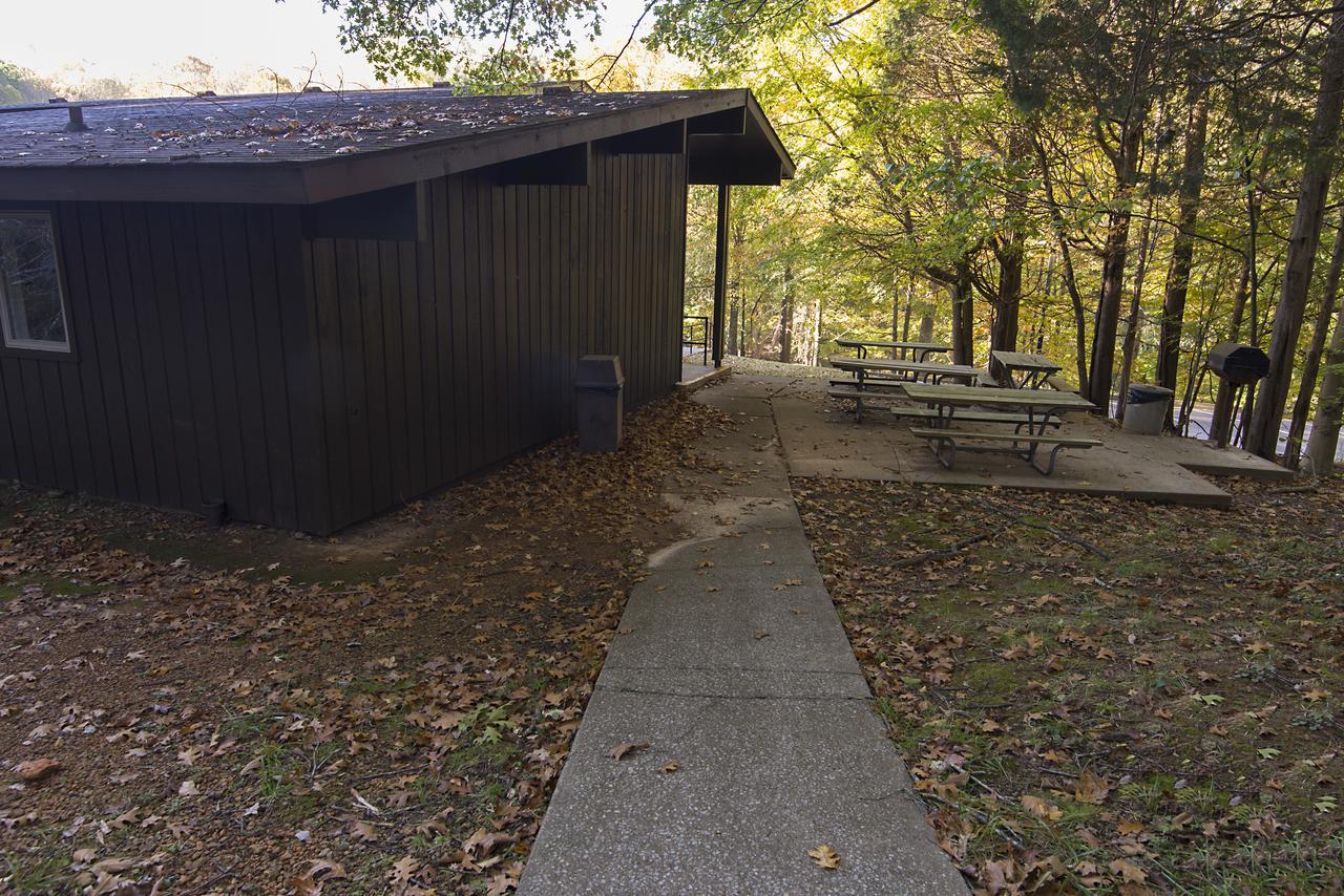 Lake Barkley State Resort Park Cadiz Buitenkant foto